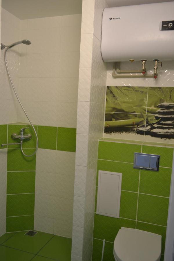Smart Apartment Ternopil Bagian luar foto