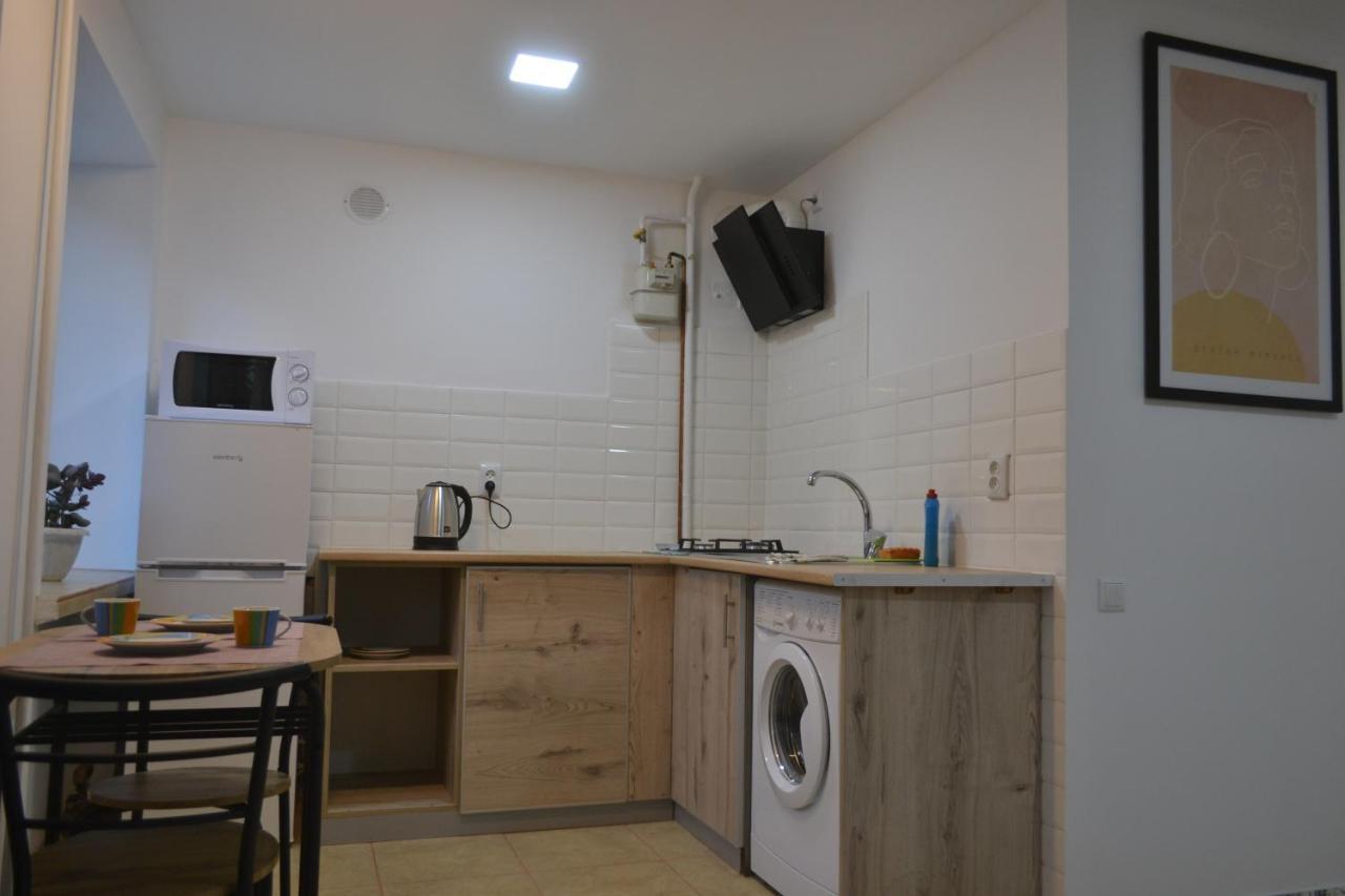 Smart Apartment Ternopil Bagian luar foto